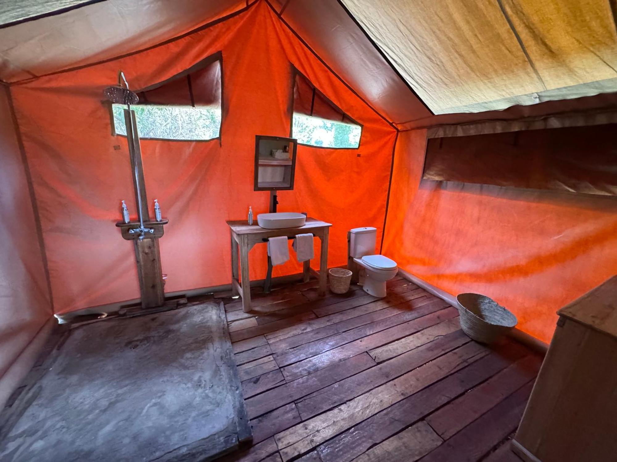 Julia'S River Camp Talek エクステリア 写真
